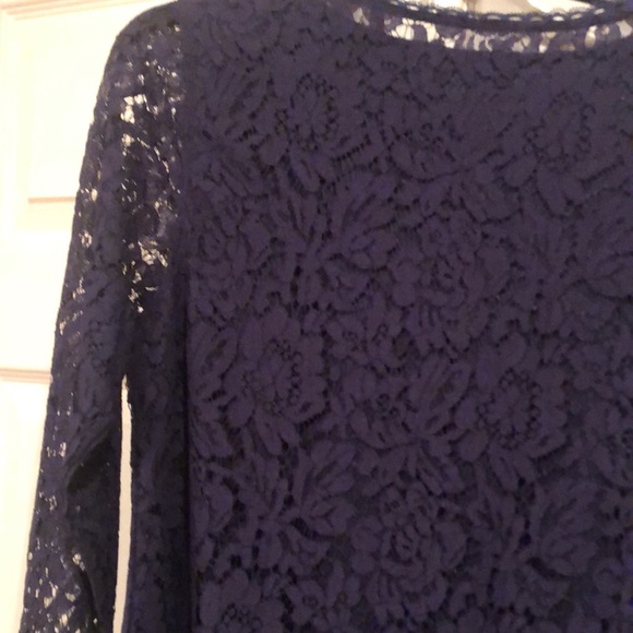 Isaac Mizrahi Live -Small -Navy -Lace Tunic with Built in Tank - Picture 5 of 5
